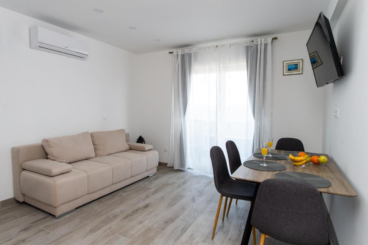 Exclusive Villa Almissa With Swimming Pool And Sea View 洛克瓦罗戈兹尼察 外观 照片