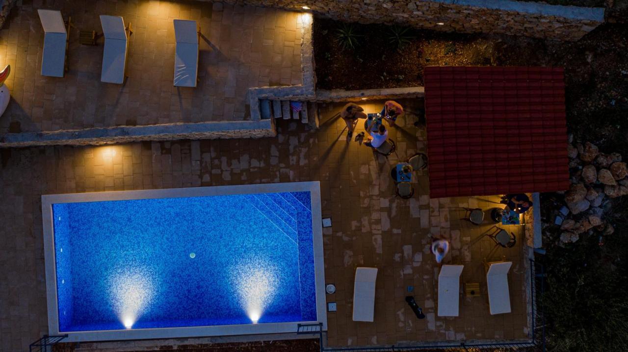 Exclusive Villa Almissa With Swimming Pool And Sea View 洛克瓦罗戈兹尼察 外观 照片