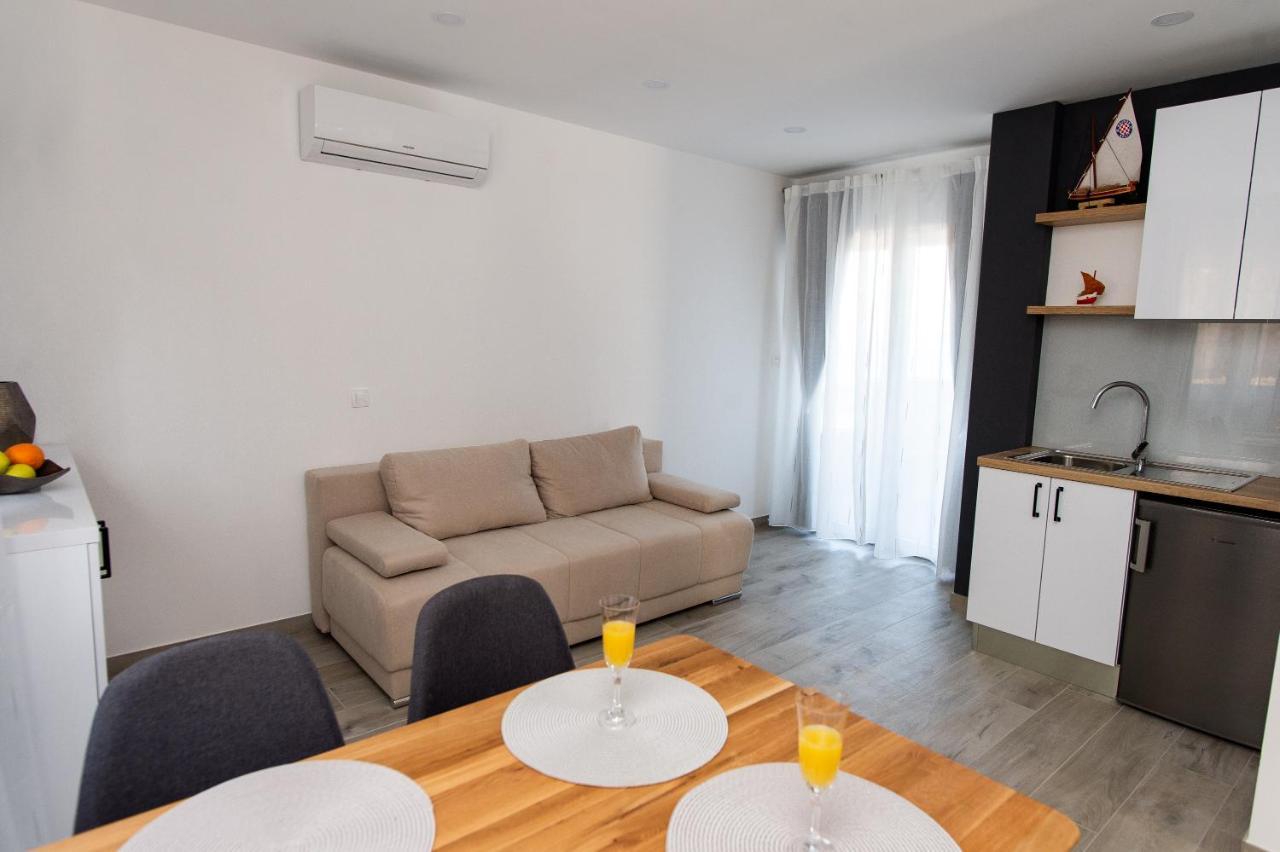 Exclusive Villa Almissa With Swimming Pool And Sea View 洛克瓦罗戈兹尼察 外观 照片