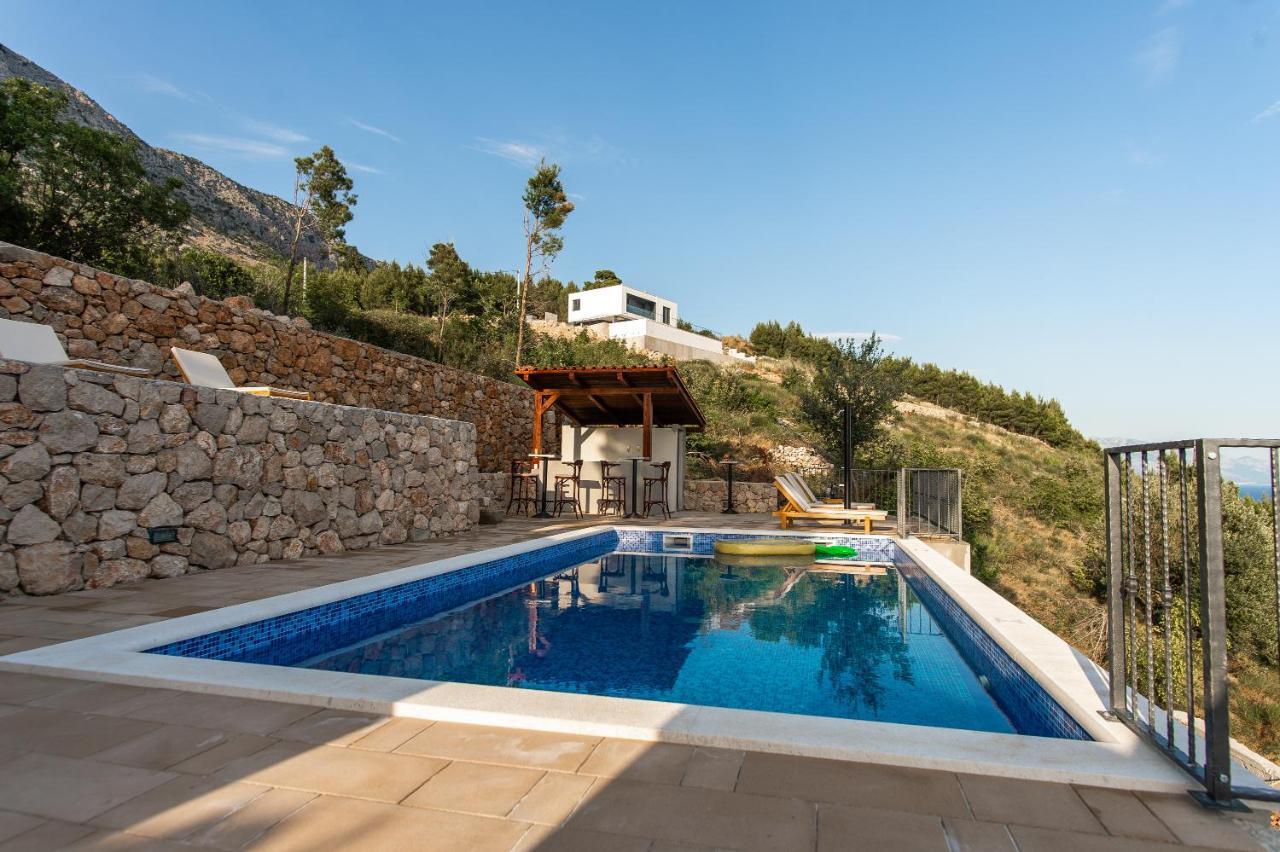 Exclusive Villa Almissa With Swimming Pool And Sea View 洛克瓦罗戈兹尼察 外观 照片